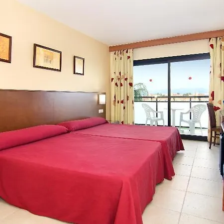 Puente Real 4* Τορρεμολίνος