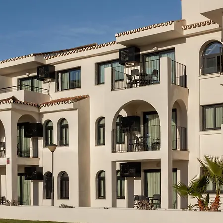 Ξενοδοχείο Puente Real 4*