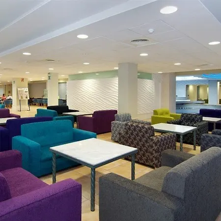 Puente Real Hotel 4*