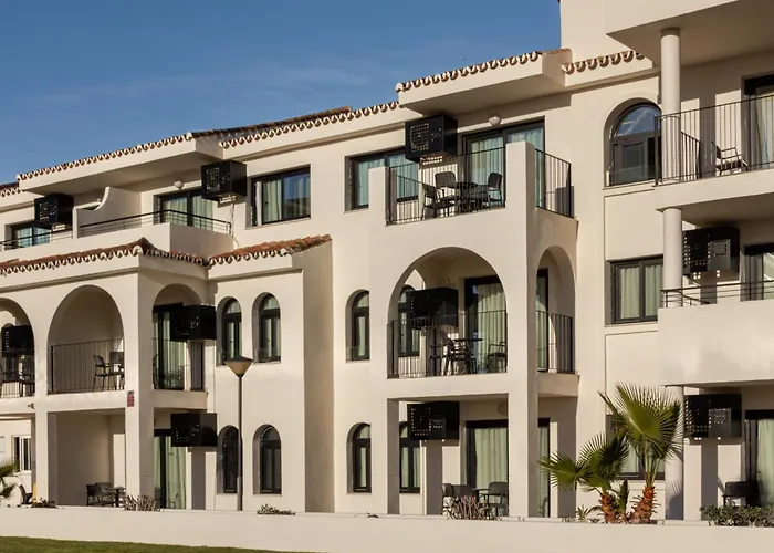 호텔 Puente Real 4*