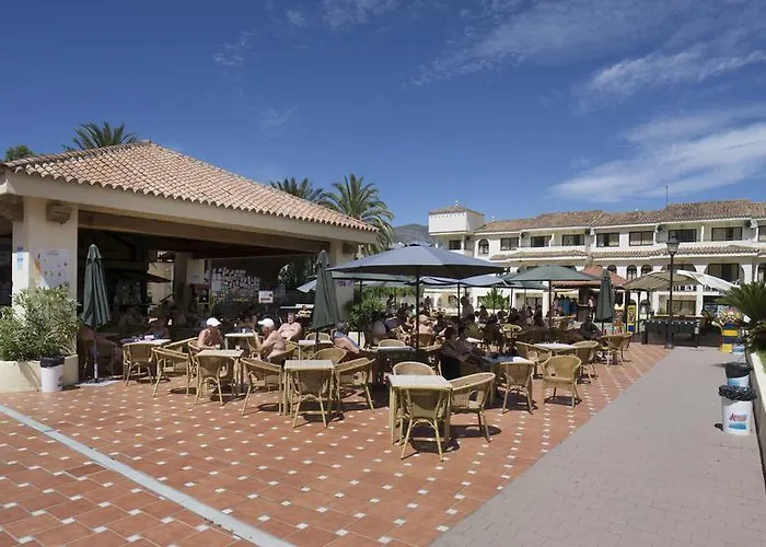 Puente Real Hotel 4*