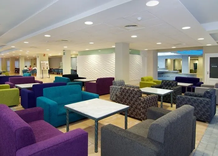 Puente Real Hotel 4*