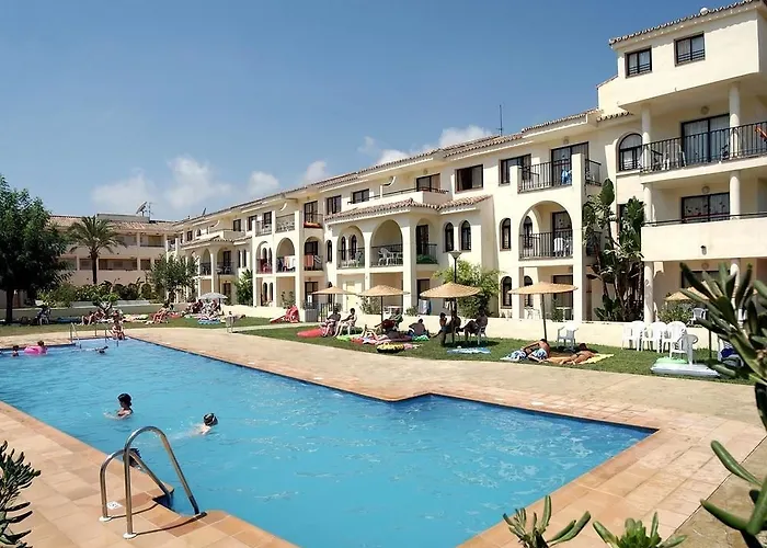 Hotel Puente Real 4*