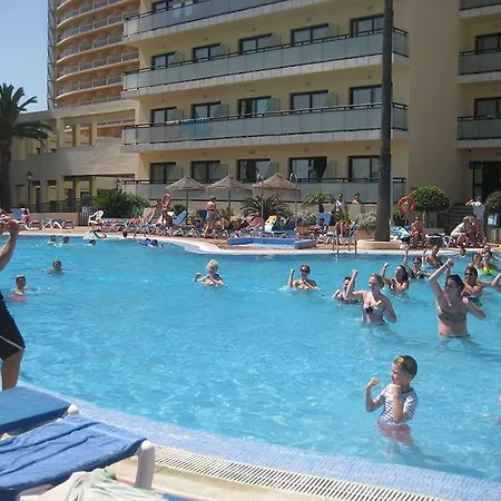 Puente Real Hotel 4*