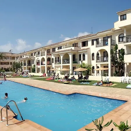 Ξενοδοχείο Puente Real 4*