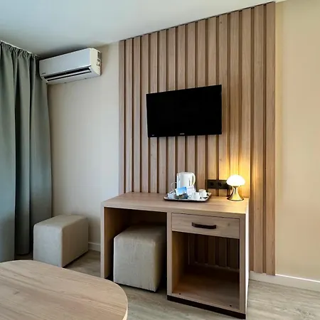 Hotel Puente Real